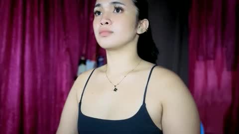 LOVE online show from April 15, 7:58 pm