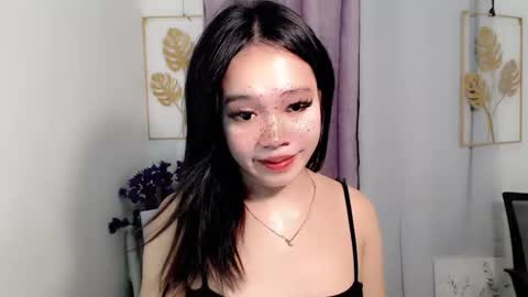 lovely_lianne online show from April 26, 3:37 am