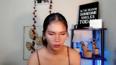 KATE online show from April 24, 3:48 pm