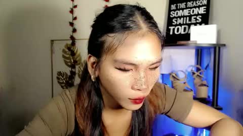 KATE online show from April 25, 2:58 pm