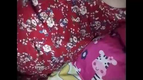 lovely_orchid online show from May 20, 1:41 pm