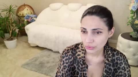 Beatrice online show from February 3, 11:04 am