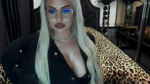 PrAllinXXXa online show from April 22, 10:18 pm