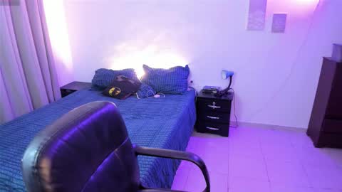 Snapshot of lovelydollyxx_ chatting on September 21, 10:41 pm lovely online show from September 21, 10:41 pm