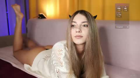 lovelygracee online show from April 25, 3:31 pm