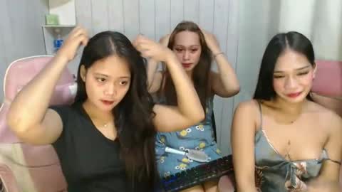 lovelykristelle online show from October 29, 4:42 pm