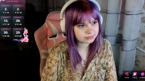 hristie online show from April 22, 10:40 pm