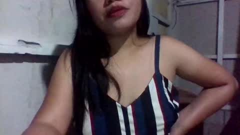 Snapshot of lovelymocha27 chatting on September 22, 1:09 pm lovelymocha27s online show from September 22, 1:09 pm