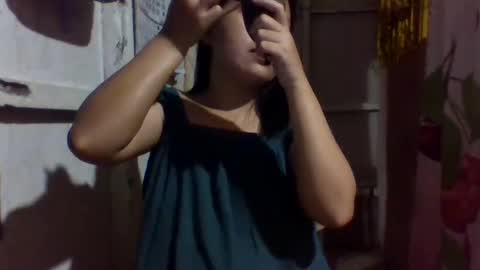 Snapshot of lovelymocha27 chatting on February 22, 8:26 pm lovelymocha27s online show from February 22, 8:26 pm