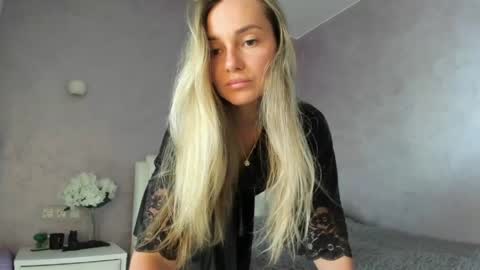 Lovely Rose online show from April 29, 10:51 am