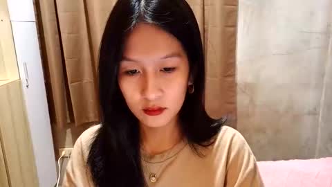 loveme_fiona online show from December 15, 7:24 am