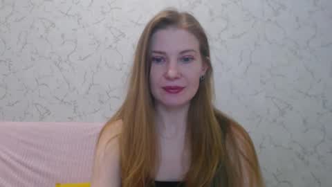 Snapshot of lovepeanutgirl chatting on February 19, 2:01 pm Mary Love online show from February 19, 2:01 pm