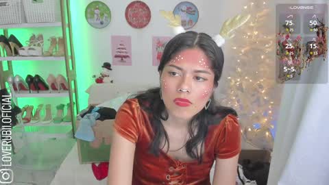 loverubii online show from December 17, 1:39 am