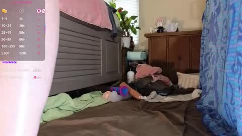 LoveSaraChristine online show from October 27, 6:13 pm