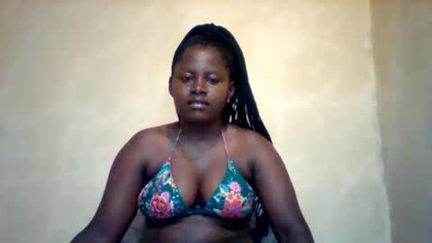 loviett online show from May 13, 1:22 am