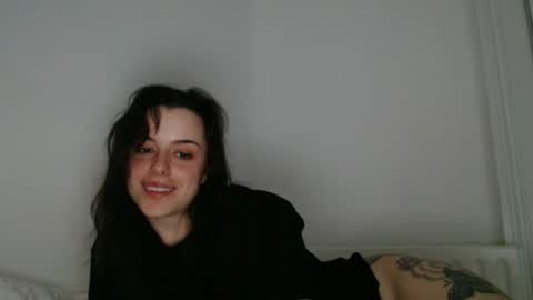 luana online show from November 1, 10:58 pm