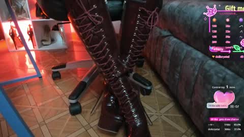 Snapshot of luanadabbraccio_ chatting on September 8, 2:16 pm luanadabbraccio_ online show from September 8, 2:16 pm