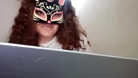 luanapowerful online show from February 23, 2:03 am