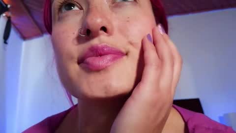 Luccy online show from February 25, 3:43 pm