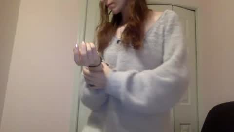 Luci Layne online show from July 19, 8:49 am