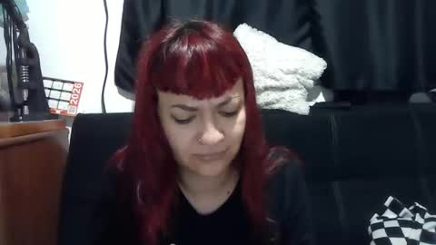 Lulu DCarton online show from April 24, 3:53 am