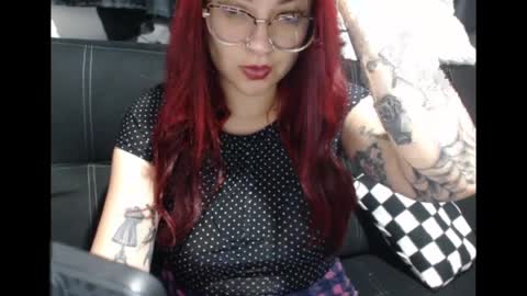 Lulu DCarton online show from April 12, 4:48 am