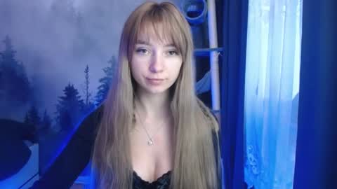 Lucy online show from December 12, 7:30 am