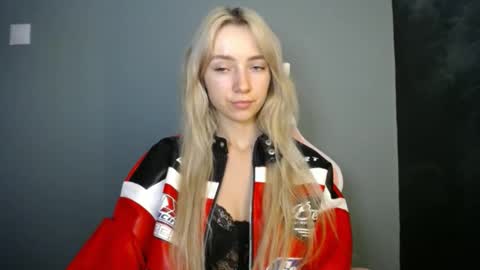 Lucy online show from June 11, 6:54 am