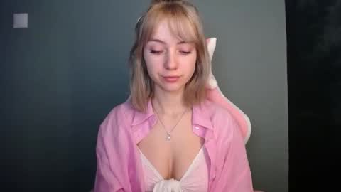 Lucy online show from April 1, 6:58 am