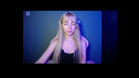 Lucy online show from April 23, 6:54 pm