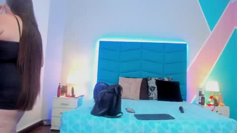 Snapshot of luciana_brown_ chatting on January 31, 8:01 pm luciana_brown_ online show from January 31, 8:01 pm