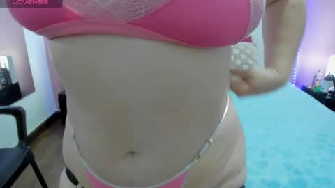 Snapshot of luciana_brown_ chatting on February 9, 12:41 pm luciana_brown_ online show from February 9, 12:41 pm