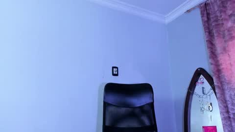 Luciana Evans online show from February 16, 7:47 pm