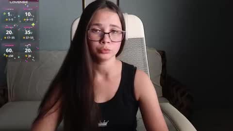 Lucia online show from October 16, 4:31 pm