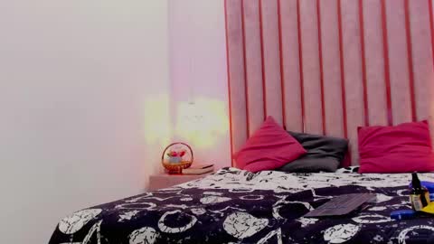 Lucie Red online show from May 11, 7:33 pm