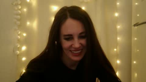 LucieMack online show from January 5, 5:27 pm