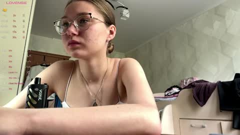 Maya online show from June 6, 7:03 am