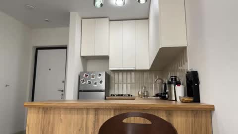 lucky_foryou_baby online show from November 11, 8:55 am