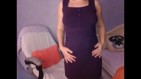 luckylinda23 online show from February 2, 4:39 pm