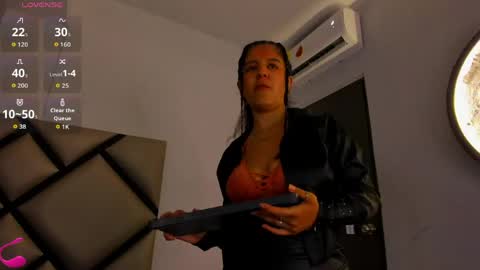   online show from May 2, 4:05 am
