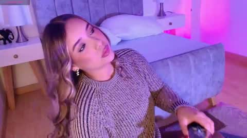 lucy online show from April 28, 3:43 am