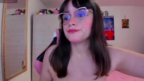 Lucy online show from July 7, 6:32 pm