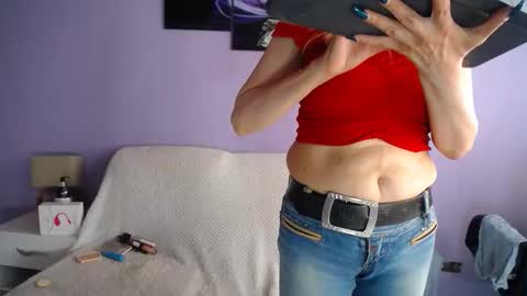  SleepyAbuela online show from April 23, 1:35 pm