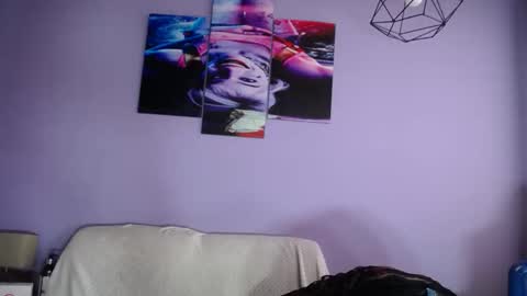  SleepyAbuela online show from April 25, 1:41 pm