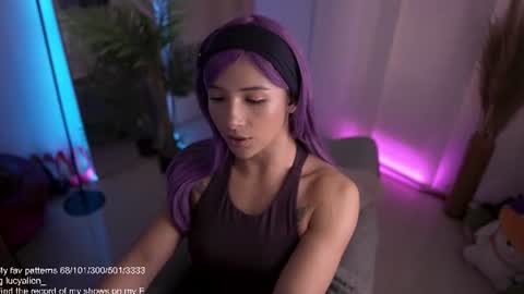 Lucy Alien  online show from June 10, 5:33 pm