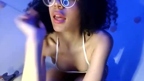 Lucia online show from March 17, 1:59 pm