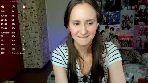 Lucy Rose online show from October 3, 4:56 pm