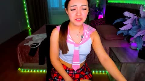 LucySavory online show from April 22, 9:39 am