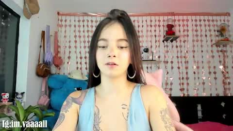 Snapshot of lucyy_tayy chatting on October 10, 5:56 am The love of your life 3 online show from October 10, 5:56 am
