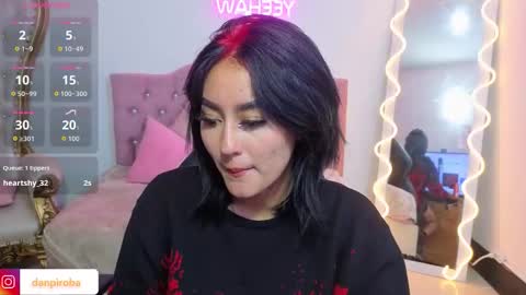 ludo_kitty_tay online show from October 13, 3:53 am